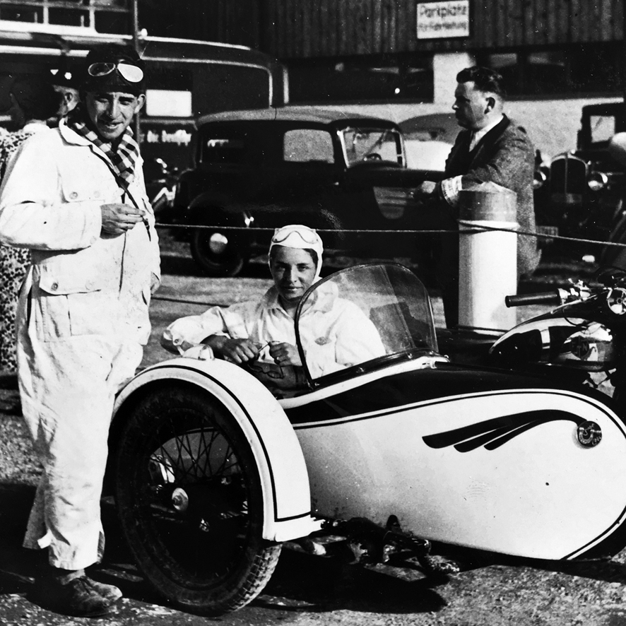 Jacques Ickx Tout autour de nous. Hymne au sport et aux valeurs humaines